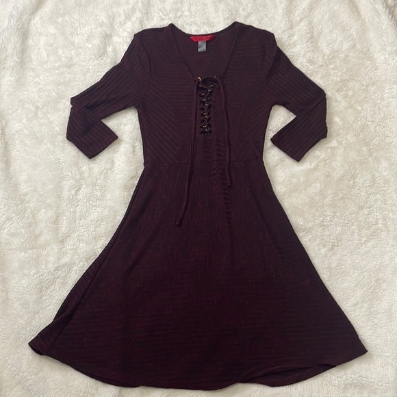 Hot Kiss burgundy/black‎ color - Picture 1 of 4